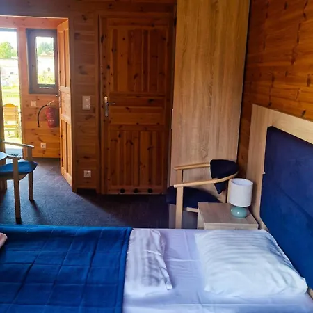 Karczma Rybna Rybaczowka Marina Bed & Breakfast