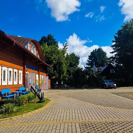 Karczma Rybna Rybaczowka Marina Bed & Breakfast 3*