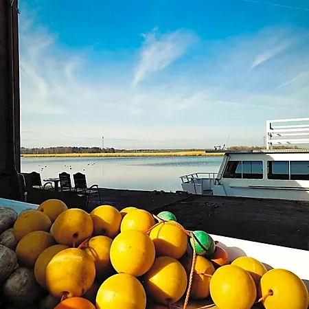 Alojamento de Acomodação e Pequeno-almoço Karczma Rybna Rybaczówka Marina