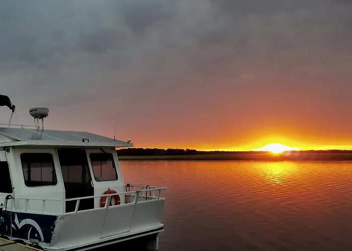 Nocleg ze śniadaniem Karczma Rybna Rybaczówka Marina 3*