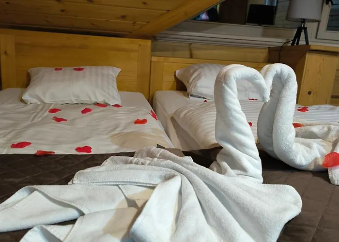 Karczma Rybna Rybaczówka Marina Nocleg ze śniadaniem Świnoujście