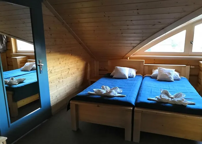 Nocleg ze śniadaniem Karczma Rybna Rybaczówka Marina 3*